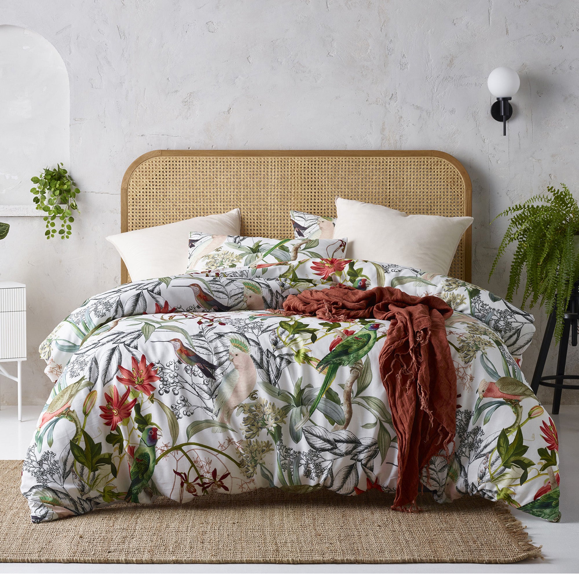 Accessorize Currumbin Printed Linen Cotton Quilt Cover Sets – Big ...